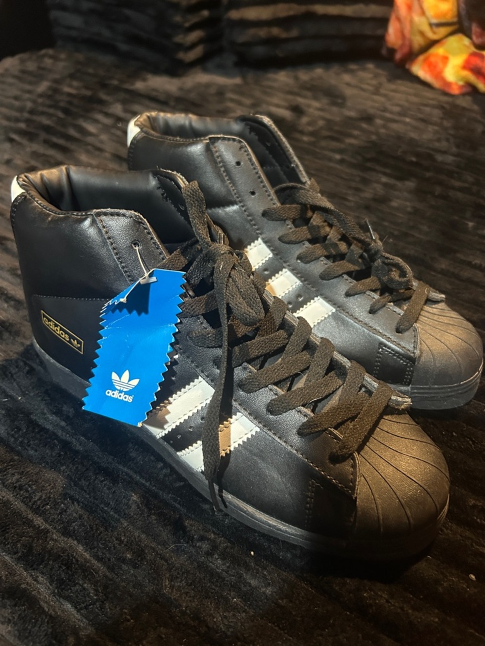 Adidas men’s High-Top Sneakers with White Stripes and Shell Toe